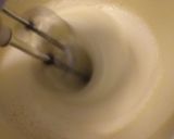 Foto langkah ke 3 dari resep Souffle Pancake.