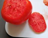 Foto del paso 3 de la receta Carpaccio de tomate con tartar de salami