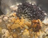 A picture of step 2 of Goat Cheese Spicy Chicken Tacos 🌮.