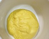 Foto langkah ke 5 dari resep Banana Steam Bun tanpa telur.