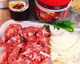 韓式泡菜炒豬肉돼지고기김치볶음的食譜步驟1照片