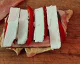Töltött karaj, baconba tekerve, Meggle főzőkrémes mustármártással.#gluténmentes #tejmentes recept fázis 3 fotója