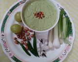 A picture of step 4 of Amla Spring Onion Dip.