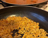 A picture of step 3 of Giouvetsi.
