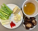 蔥燒香菇雞的食譜步驟1照片