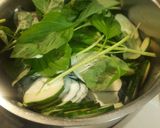 Foto del paso 2 de la receta: Sopa fría de pepino y kéfir 🌿