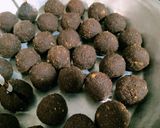 A picture of step 3 of Cake pops.