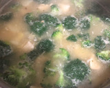 Foto del paso 4 de la receta: Sopa de pollo, brocoli y patata