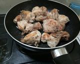 Foto langkah ke 1 dari resep Ayam Woku.
