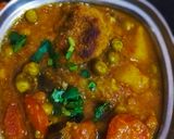 A picture of step 2 of Chana dal badi with gazar.