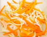 A picture of step 4 of Stir-Fried Beef Pho Noodles.