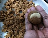 A picture of step 11 of Sattu Ladoo.