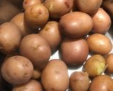 A picture of step 2 of Boiled Red Baby Potatoes.