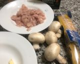 Foto del paso 1 de la receta: Espaguetis en salsa Alfredo con pollo
