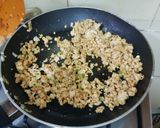 A picture of step 3 of Chicken qeema rolls.