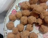 Foto langkah ke 3 dari resep Bola Bola Coklat.