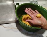 Foto langkah ke 4 dari resep Thumbprint Strauberry.