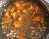 Foto del paso 2 de la receta: Porotos con riendas