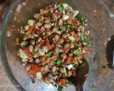A picture of step 3 of Peanut Bhel.