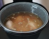 รูปขั้นตอนการทำที่ 2 ของ ไก่อบ (หม้อหุงข้าว)