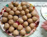 صورة لخطوة 2 من وصفة حلوى بالكاوكاو تذووب فالفم