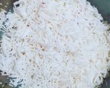 A picture of step 1 of Rice Pakoray.