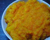 A picture of step 3 of Stuffed spicy pumpkin bread.