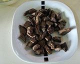 Foto del paso 2 de la receta: Champiñones al horno con hígado de cabrito