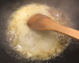 A picture of step 2 of Mushroom Matar.