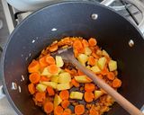 Villámgyors frankfurti leves kelkáposztából recept fázis 1 fotója