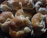 Foto del paso 8 de la receta: Medialunas
