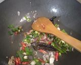 Foto langkah ke 4 dari resep Oseng tempe pedas manis.