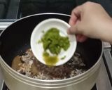 A picture of step 2 of Soya Matar Pulao.