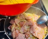 A picture of step 3 of Eggs with Canadian Bacon.