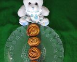 A picture of step 8 of Rose shaped Nimki.