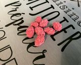 Une image de l'étape 1 de Pâte brisée à l'orange et pralines roses.
