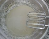 Foto del paso 2 de la receta: Bizcochuelo de vainilla esponjoso