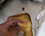 A picture of step 7 of Lumpur cheese cake.