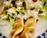 Foto del paso 2 de la receta: Dumplings de pollo con ensalada de arroz basmati —receta de aprovechamiento—