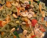 รูปขั้นตอนการทำที่ 3 ของ Pesto Pasta with MushroomFired Egg (Non-Oil)