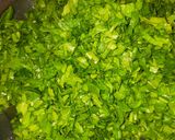 A picture of step 1 of Palak chicken.