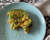 A picture of step 2 of Avocado + Zing.