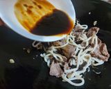 Foto langkah ke 3 dari resep Beef Stir-Fry Udon.