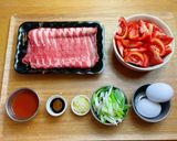 滑蛋蕃茄牛肉飯（簡單）的食譜步驟1照片