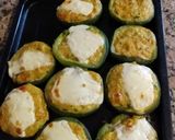Foto del paso 4 de la receta: Zapallitos rellenos vegetarianos