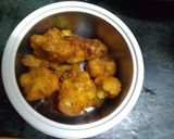 A picture of step 3 of Cauliflower pakoda rice.