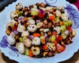 A picture of step 2 of Healthy Makhana Salad.
