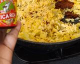 Foto langkah ke 5 dari resep Nasi Goreng Sambal Roa.