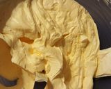 Foto del passaggio 2 della ricetta Cheesecake con crema al limone senza cottura