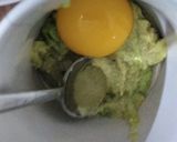 Foto langkah ke 1 dari resep Easy Avocado Pancake Keto.